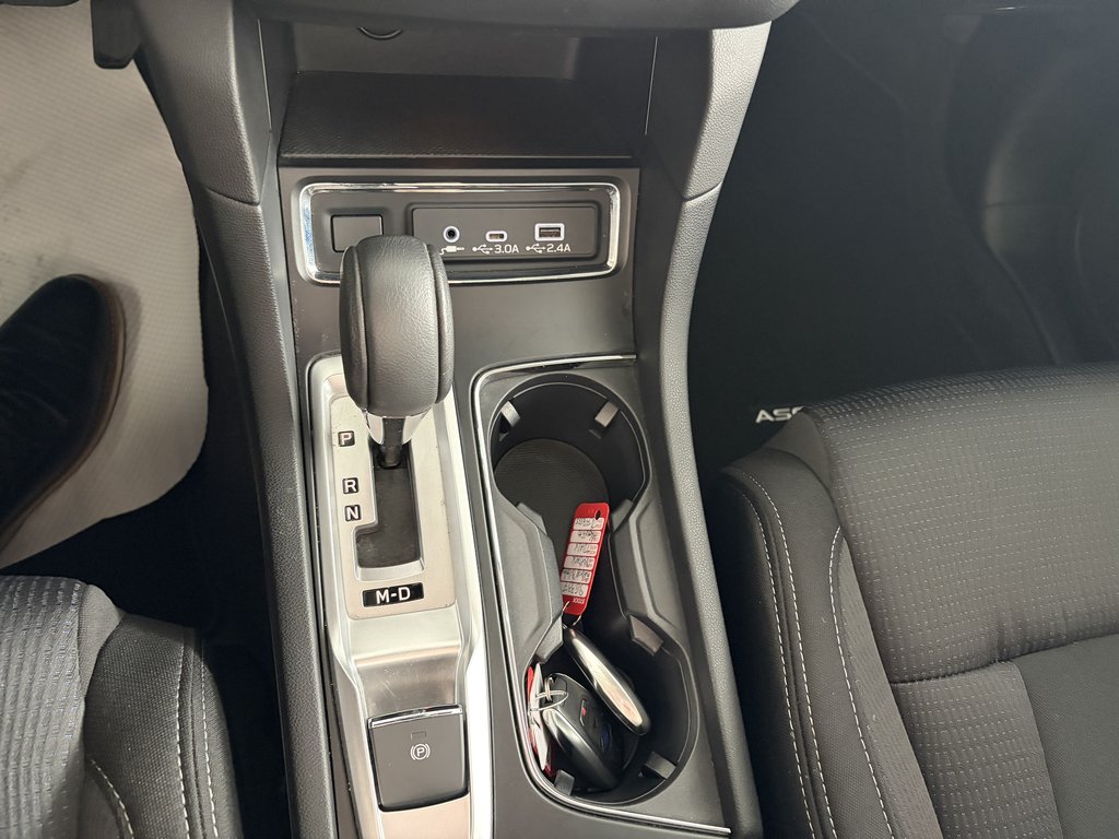 Subaru Ascent Touring 8-Passenger 2024 à Saint-Georges, Québec - 17 - w1024h768px