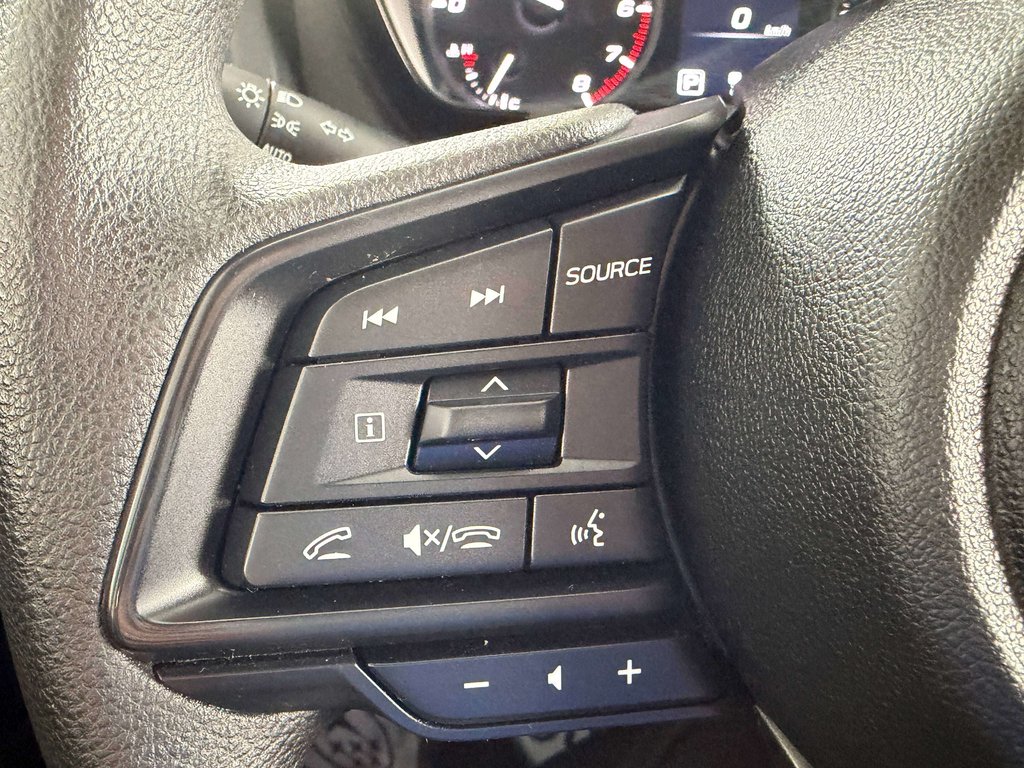 2024 Subaru Ascent Convenience in Saint-Georges, Quebec - 17 - w1024h768px