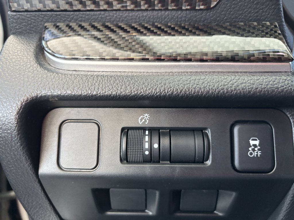 2017 Subaru Crosstrek 5dr CVT Touring in Saint-Georges, Quebec - 17 - w1024h768px