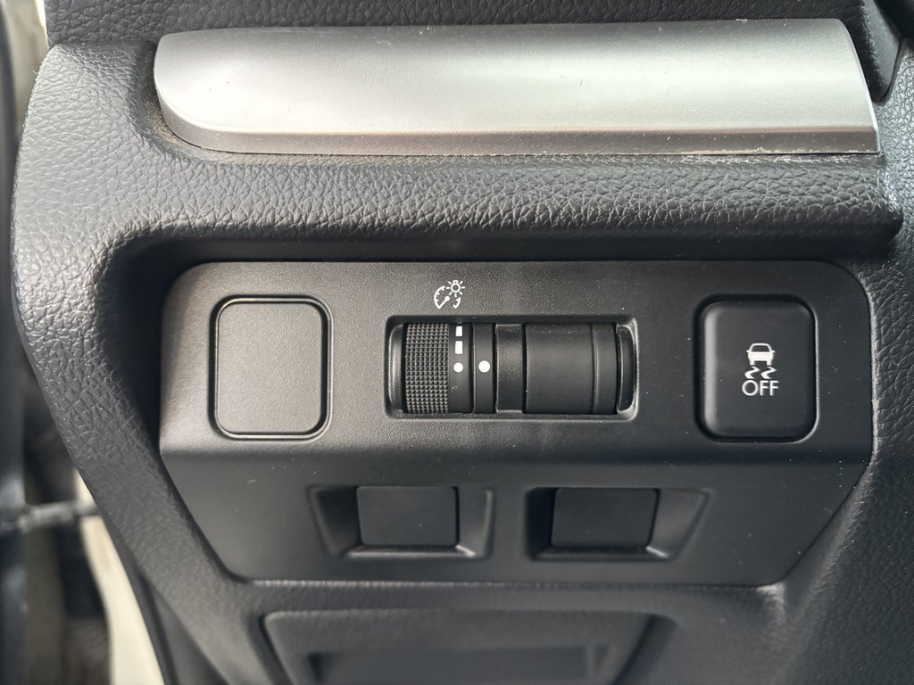2017 Subaru Crosstrek 5dr CVT Touring in Saint-Georges, Quebec - 20 - w1024h768px