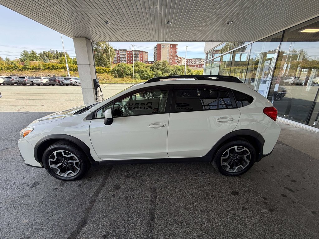 2017 Subaru Crosstrek Touring in Saint-Georges, Quebec - 6 - w1024h768px