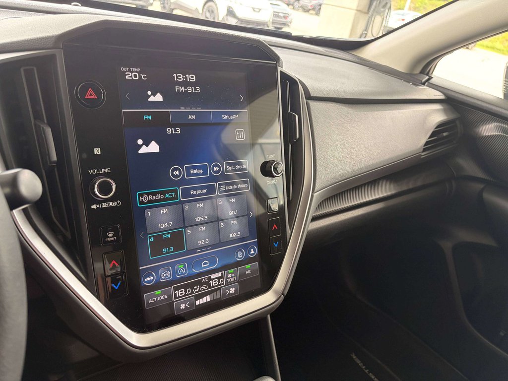 2024 Subaru Crosstrek Touring in Saint-Georges, Quebec - 14 - w1024h768px