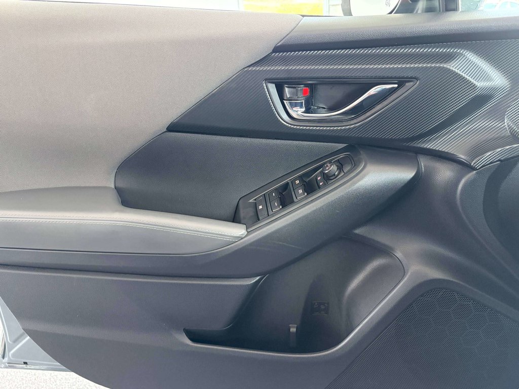 2024 Subaru Crosstrek Touring in Saint-Georges, Quebec - 18 - w1024h768px
