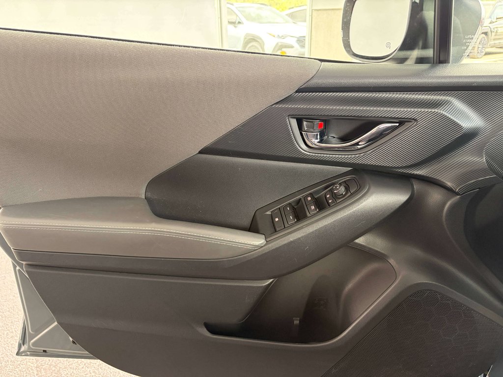2024 Subaru Crosstrek Touring in Saint-Georges, Quebec - 18 - w1024h768px