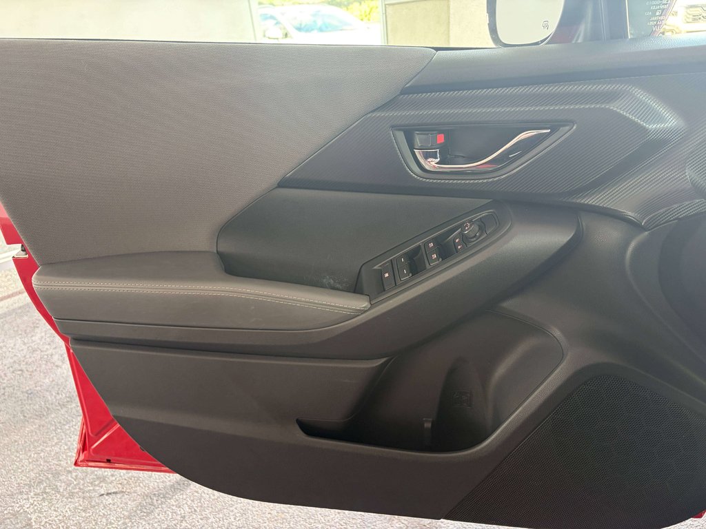 2024 Subaru Crosstrek Touring in Saint-Georges, Quebec - 18 - w1024h768px