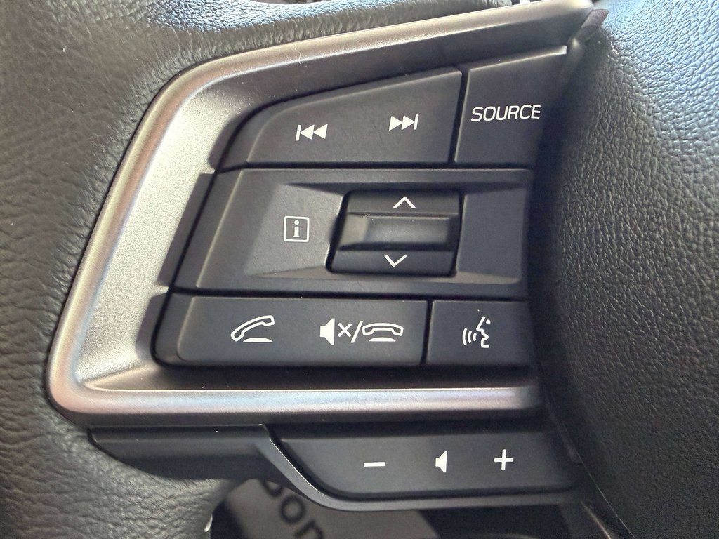 2024 Subaru Crosstrek Touring in Saint-Georges, Quebec - 17 - w1024h768px