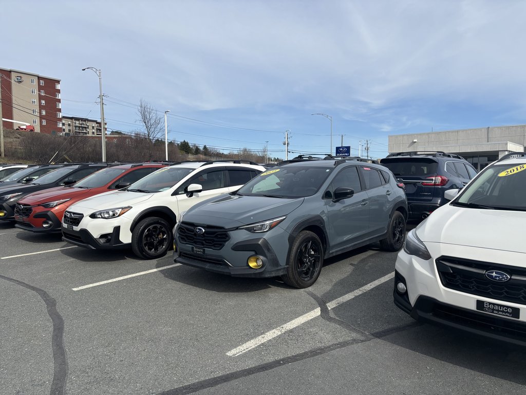 2025 Subaru Crosstrek Onyx AWD in Saint-Georges, Quebec - 1 - w1024h768px