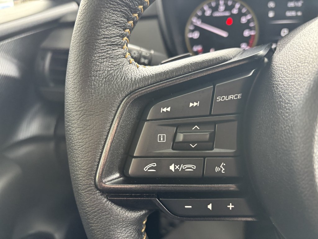 2025 Subaru Crosstrek Onyx AWD in Saint-Georges, Quebec - 15 - w1024h768px