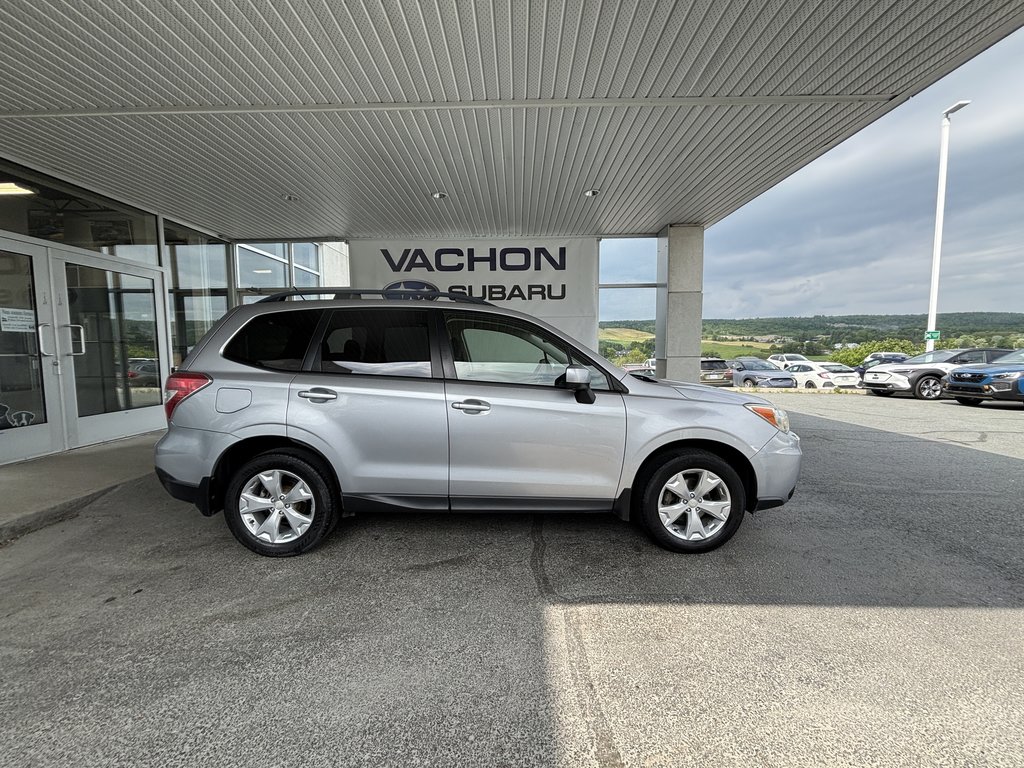 Subaru Forester 5dr Wgn Auto 2.5i Convenience 2014 à Saint-Georges, Québec - 2 - w1024h768px
