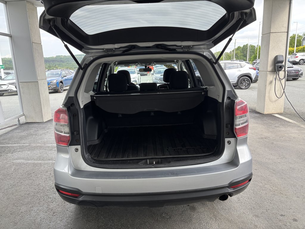 Subaru Forester 5dr Wgn Auto 2.5i Convenience 2014 à Saint-Georges, Québec - 21 - w1024h768px