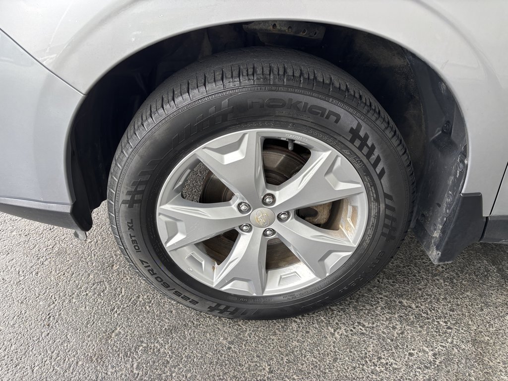 Subaru Forester 5dr Wgn Auto 2.5i Convenience 2014 à Saint-Georges, Québec - 9 - w1024h768px