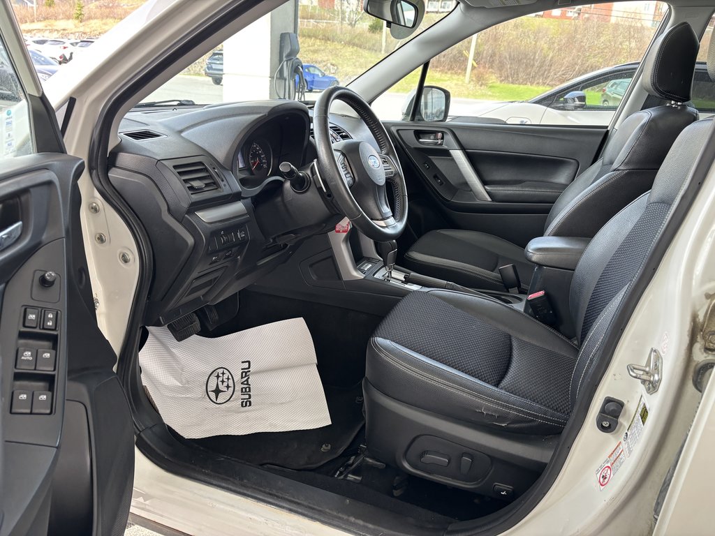 Subaru Forester 4dr Auto 2.0XT Premium 2015 à Saint-Georges, Québec - 11 - w1024h768px