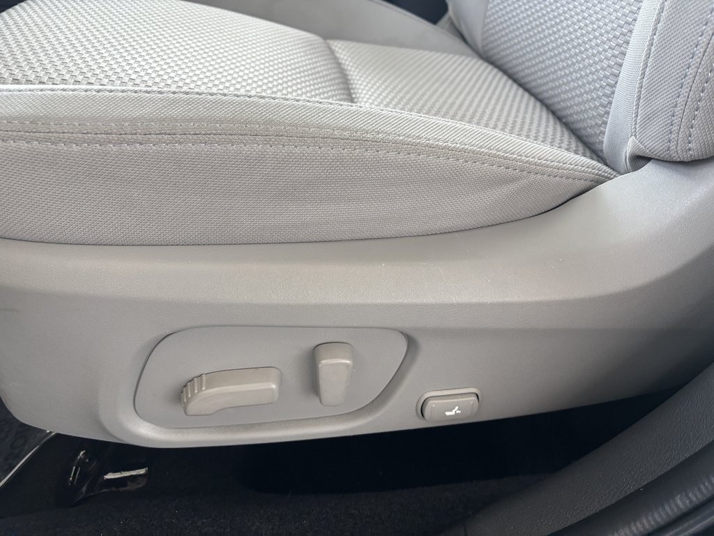 Subaru Forester 5dr Wgn CVT 2.5i Touring 2015 à Saint-Georges, Québec - 21 - w1024h768px