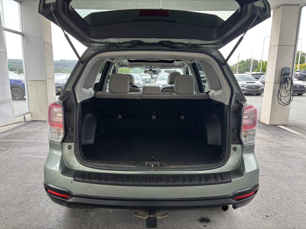 Subaru Forester 2.5i Premium CVT 2017 à Saint-Georges, Québec - 25 - w1024h768px