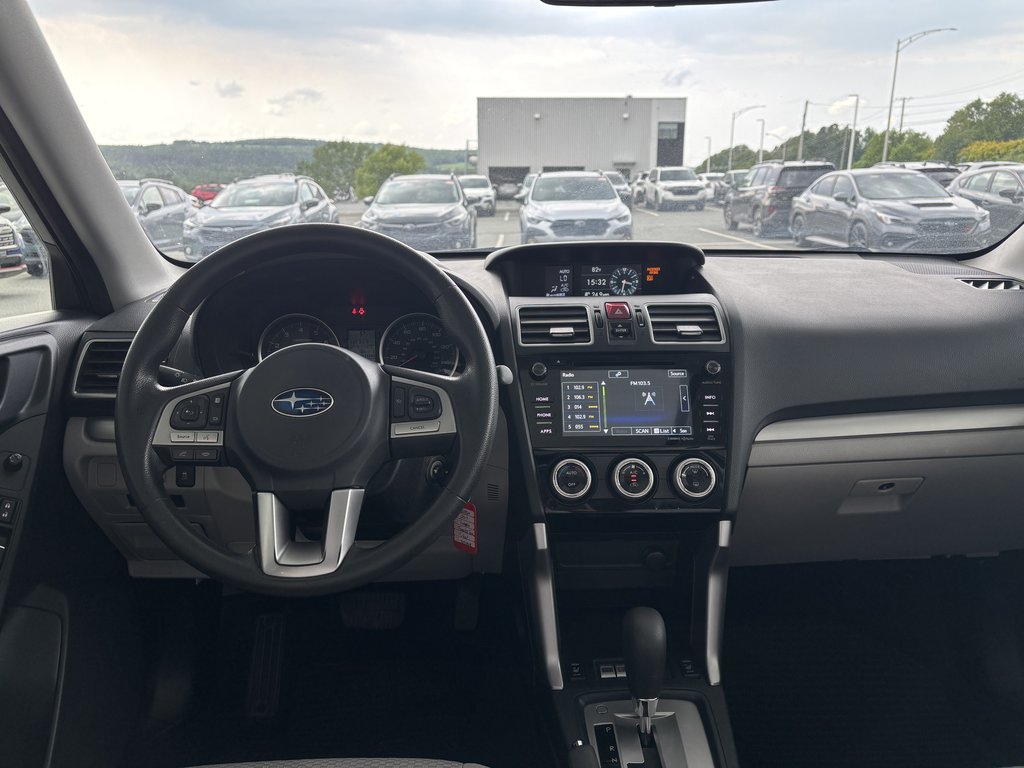 Subaru Forester 2.5i Premium CVT 2017 à Saint-Georges, Québec - 10 - w1024h768px