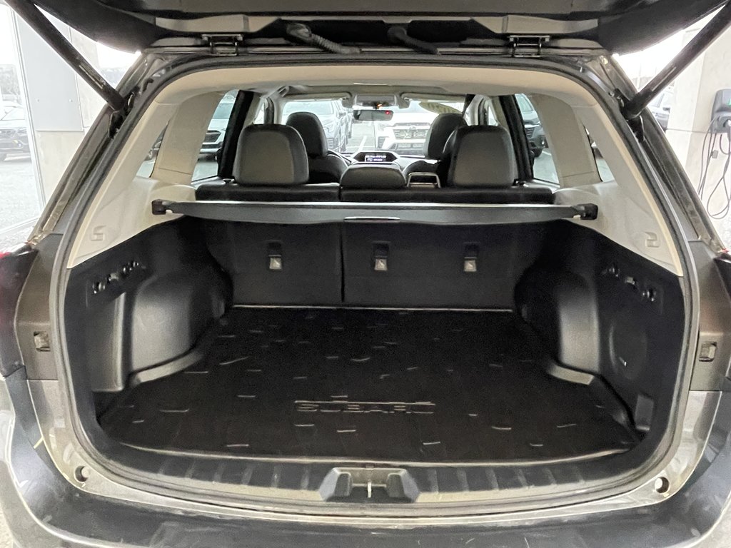 2020  Forester 2.5i Limited in Saint-Georges, Quebec - 24 - w1024h768px