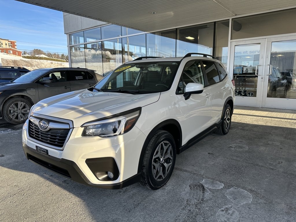 2021  Forester 2.5i Touring in Saint-Georges, Quebec - 8 - w1024h768px