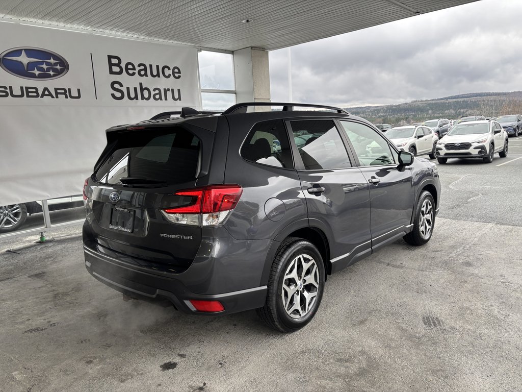 2021 Subaru Forester 2.5i Convenience in Saint-Georges, Quebec - 3 - w1024h768px