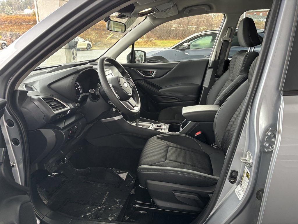 Subaru Forester CVT 2022 à Saint-Georges, Québec - 12 - w1024h768px