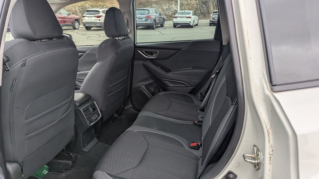 2022 Subaru Forester Touring CVT in Saint-Georges, Quebec - 8 - w1024h768px