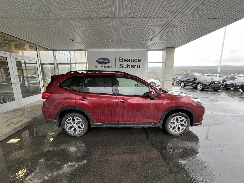 Subaru Forester Touring CVT 2022 à Saint-Georges, Québec - 3 - w1024h768px
