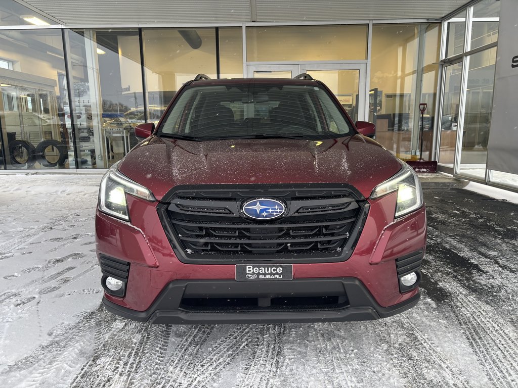 Subaru Forester Touring CVT 2022 à Saint-Georges, Québec - 9 - w1024h768px