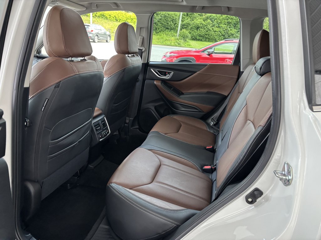 2023 Subaru Forester Premier CVT in Saint-Georges, Quebec - 26 - w1024h768px