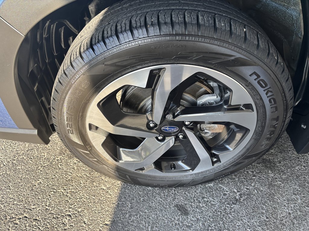 Subaru Forester Premier CVT 2023 à Saint-Georges, Québec - 10 - w1024h768px