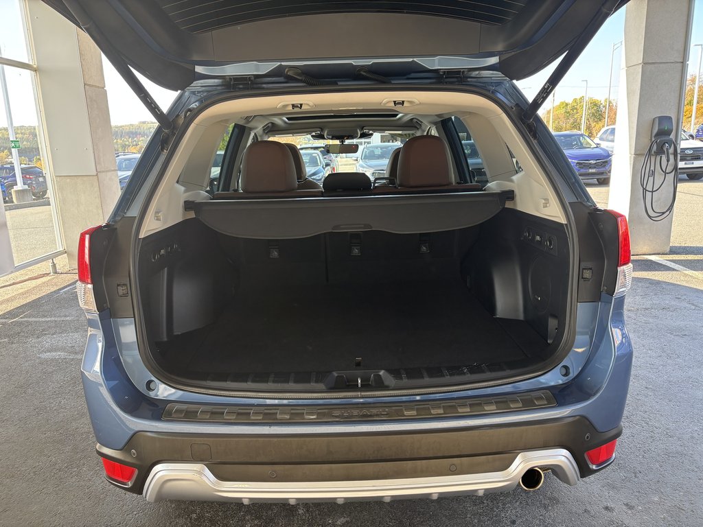 Subaru Forester Premier CVT 2023 à Saint-Georges, Québec - 27 - w1024h768px