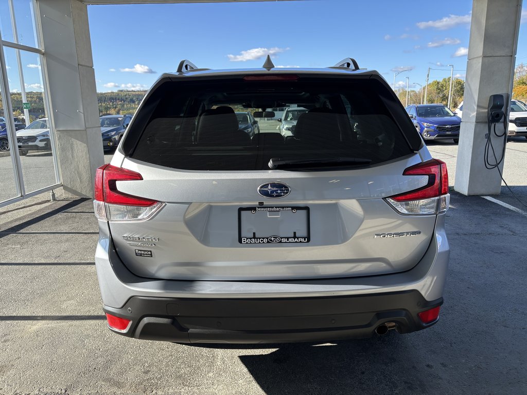 Subaru Forester Touring CVT 2023 à Saint-Georges, Québec - 5 - w1024h768px