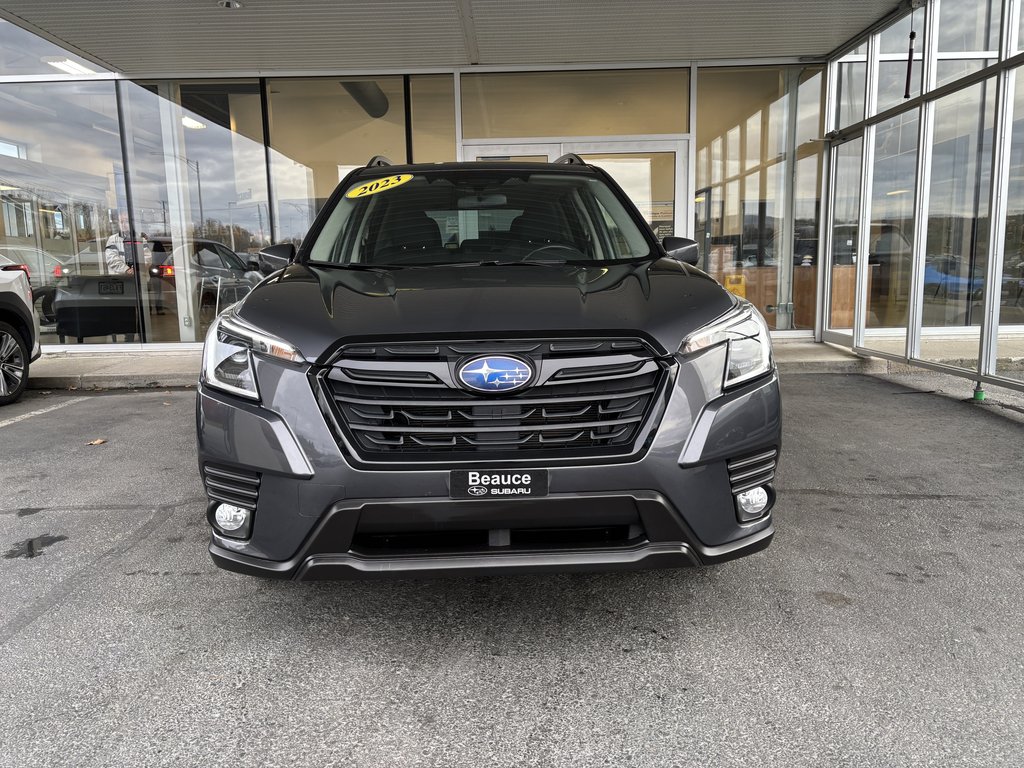 2023 Subaru Forester Touring CVT in Saint-Georges, Quebec - 9 - w1024h768px