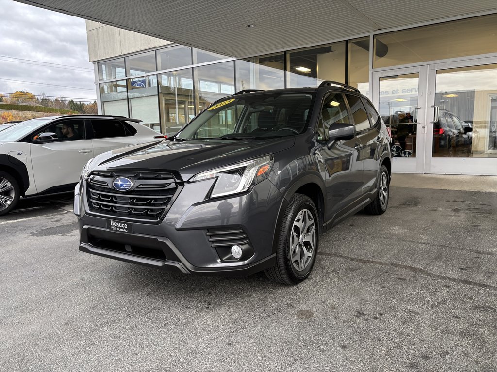 2023 Subaru Forester Touring CVT in Saint-Georges, Quebec - 8 - w1024h768px