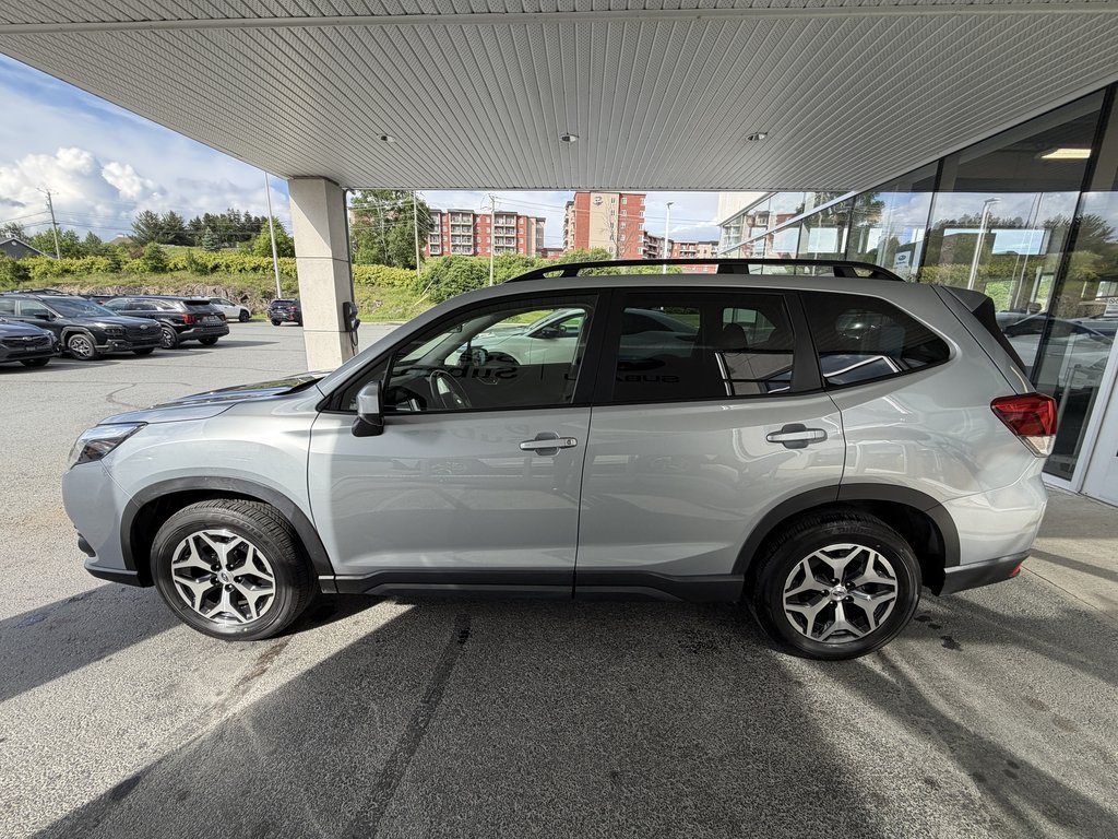 2023 Subaru Forester Touring CVT in Saint-Georges, Quebec - 7 - w1024h768px