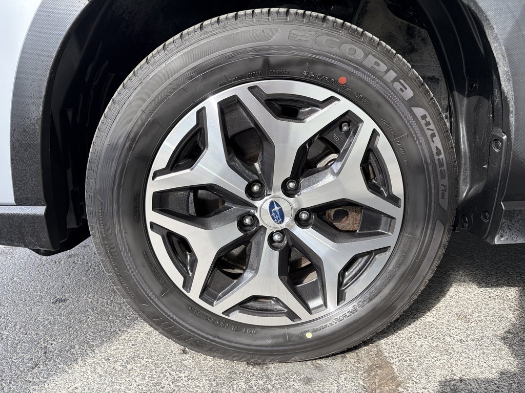 2023 Subaru Forester Touring CVT in Saint-Georges, Quebec - 10 - w1024h768px