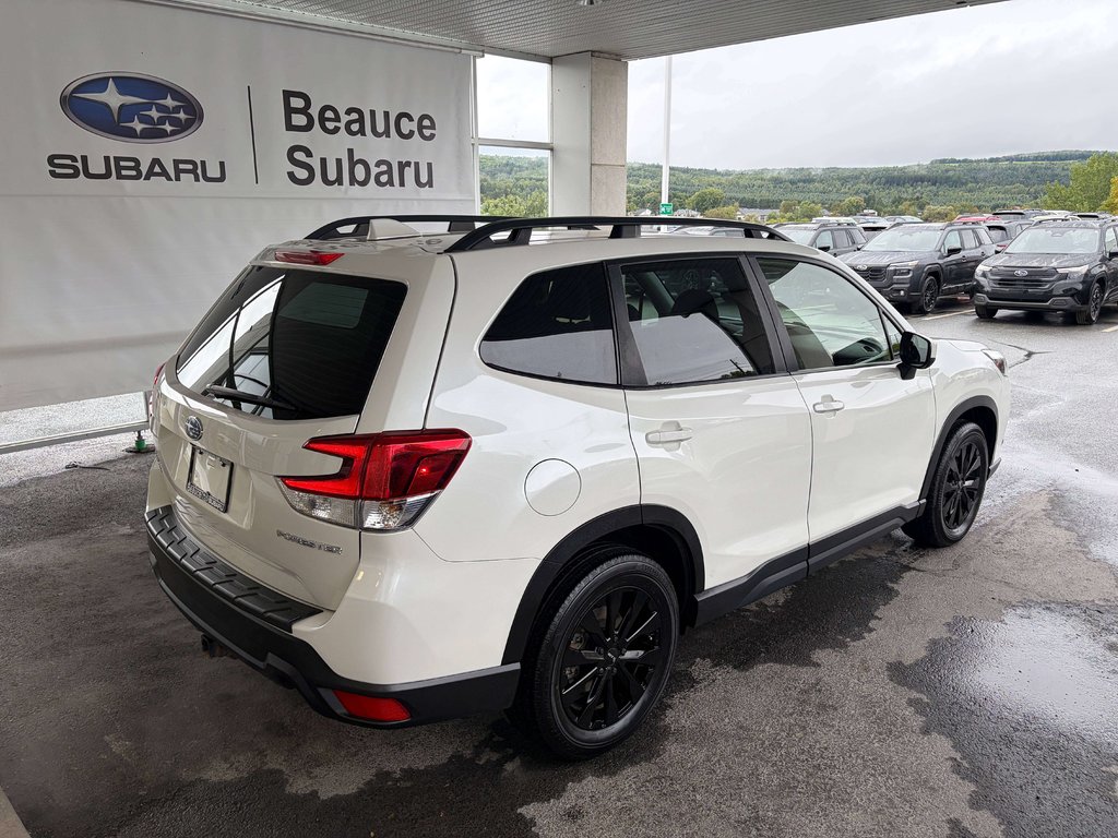 Subaru Forester  2023 à Saint-Georges, Québec - 4 - w1024h768px
