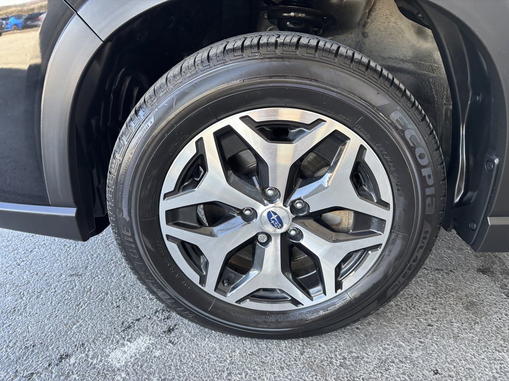 Subaru Forester Touring AWD 2024 à Saint-Georges, Québec - 10 - w1024h768px