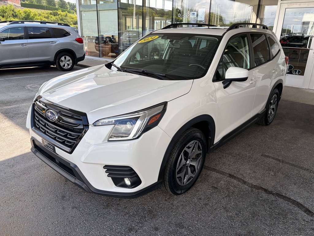 Subaru Forester Touring 2024 à Saint-Georges, Québec - 8 - w1024h768px