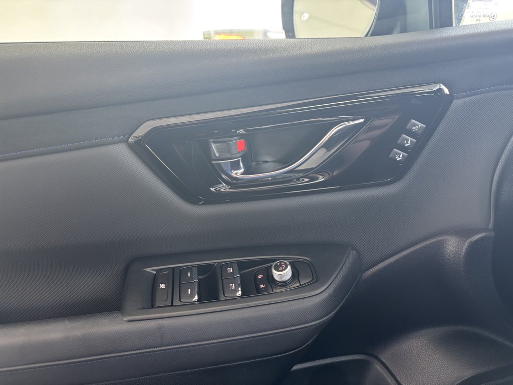 2025 Subaru Forester Limited AWD in Saint-Georges, Quebec - 19 - w1024h768px