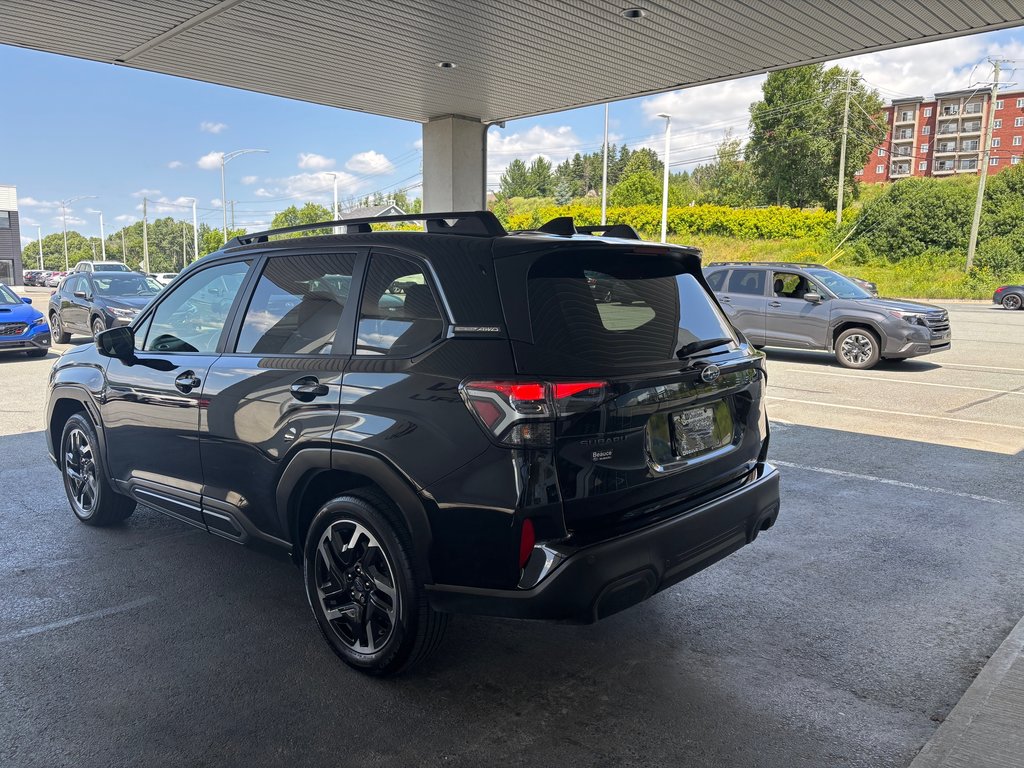 2025 Subaru Forester Limited AWD in Saint-Georges, Quebec - 6 - w1024h768px