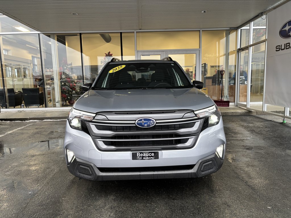 Subaru Forester Touring AWD 2025 à Saint-Georges, Québec - 9 - w1024h768px