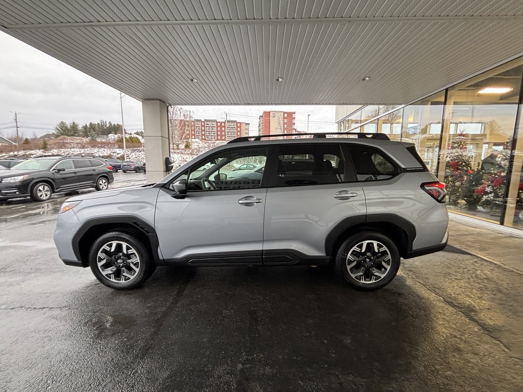 Subaru Forester Touring AWD 2025 à Saint-Georges, Québec - 7 - w1024h768px