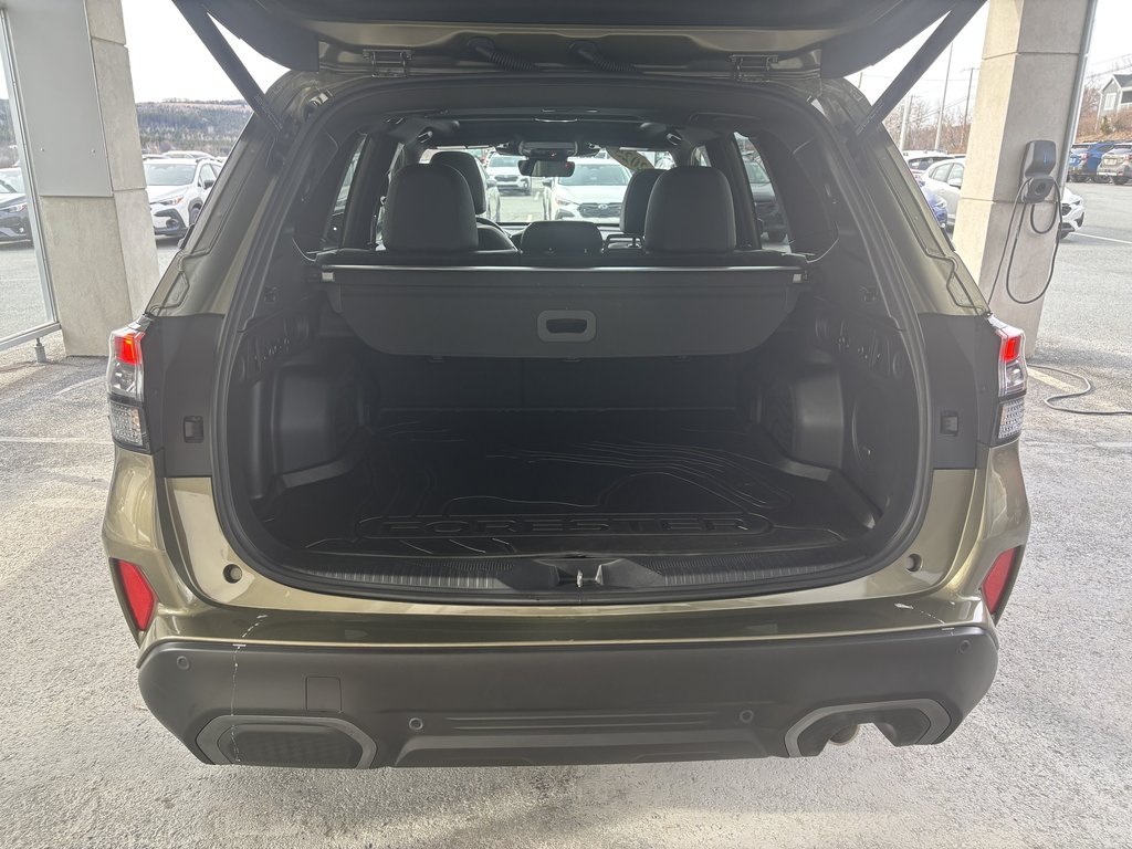 Subaru Forester Limited AWD 2025 à Saint-Georges, Québec - 24 - w1024h768px
