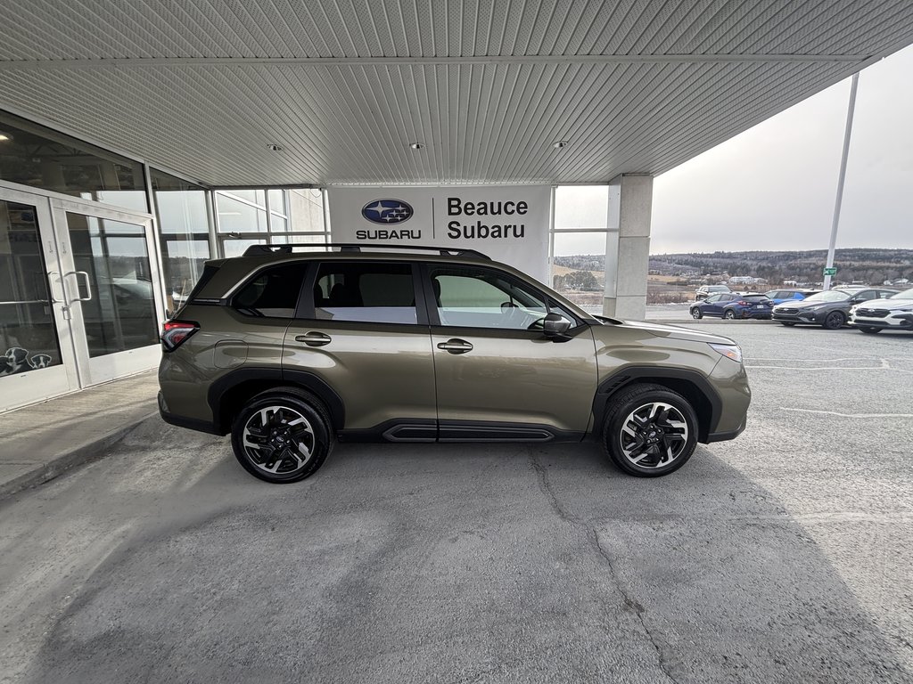 Subaru Forester Limited AWD 2025 à Saint-Georges, Québec - 3 - w1024h768px