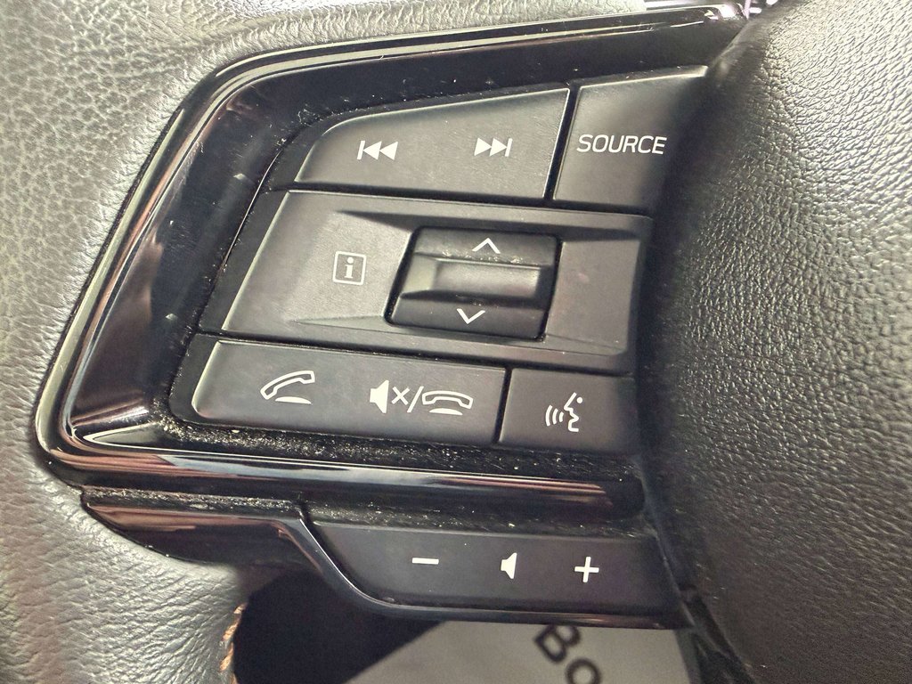 2025 Subaru Forester Premier in Saint-Georges, Quebec - 17 - w1024h768px