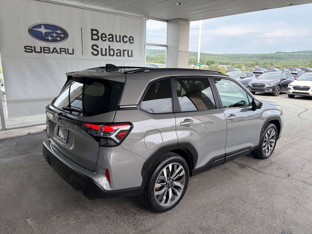 2025 Subaru Forester Premier in Saint-Georges, Quebec - 4 - w1024h768px