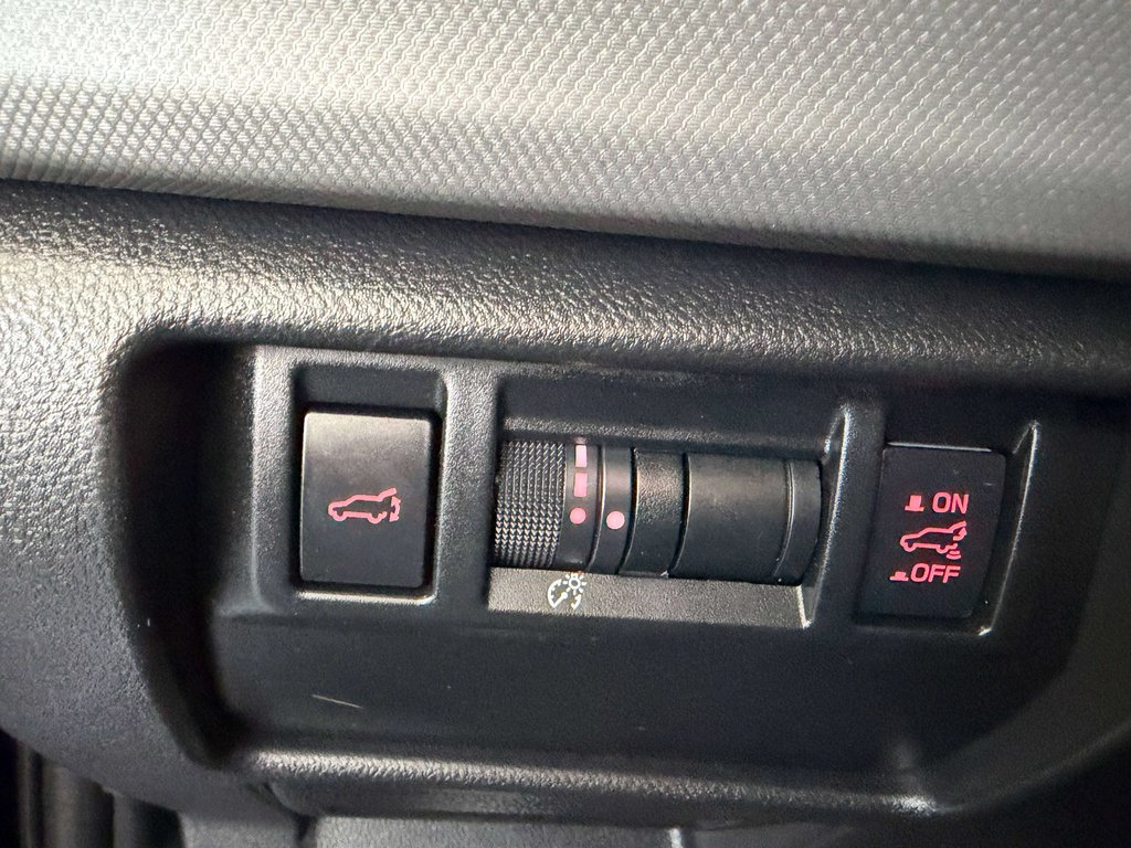2025 Subaru Forester Sport in Saint-Georges, Quebec - 18 - w1024h768px