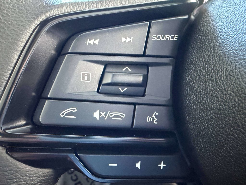 2025 Subaru Forester Touring in Saint-Georges, Quebec - 17 - w1024h768px