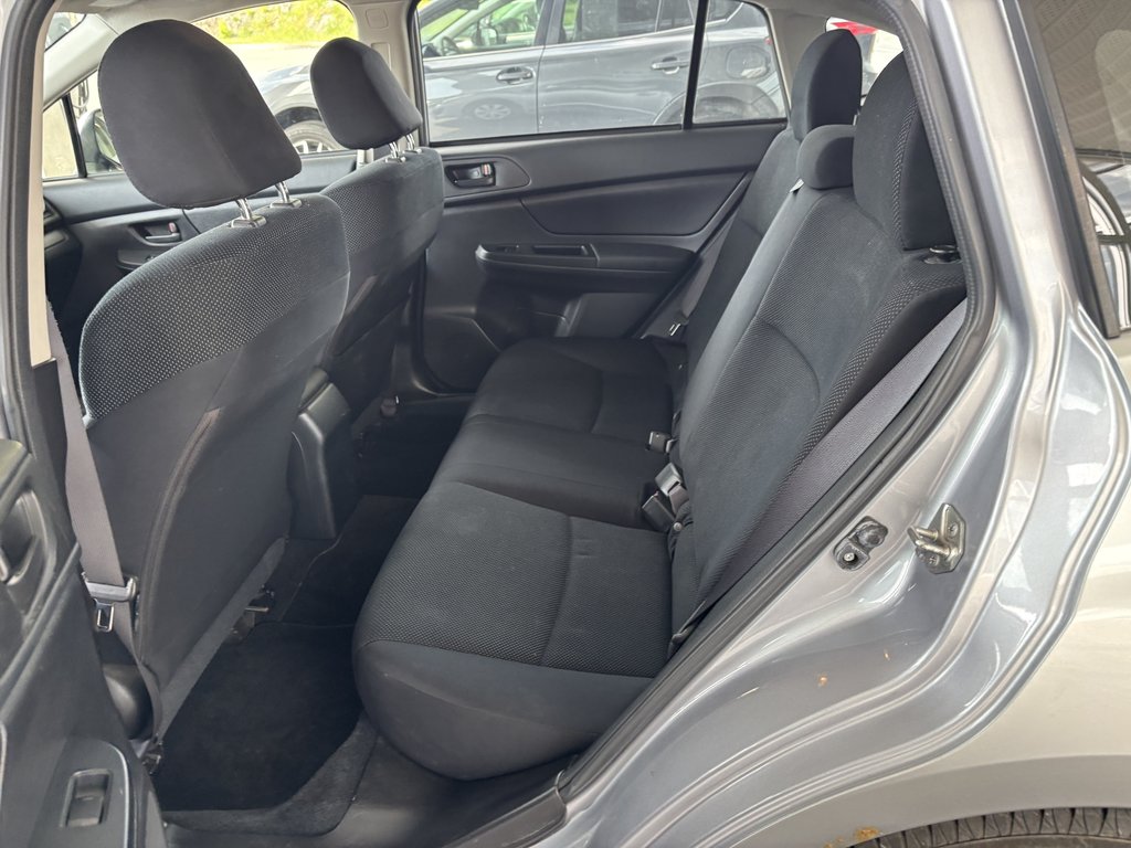 2012 Subaru Impreza 5dr HB Man 2.0i in Saint-Georges, Quebec - 18 - w1024h768px