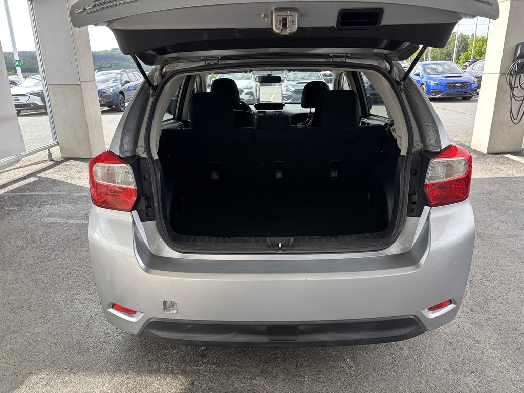 2012 Subaru Impreza 5dr HB Man 2.0i in Saint-Georges, Quebec - 19 - w1024h768px