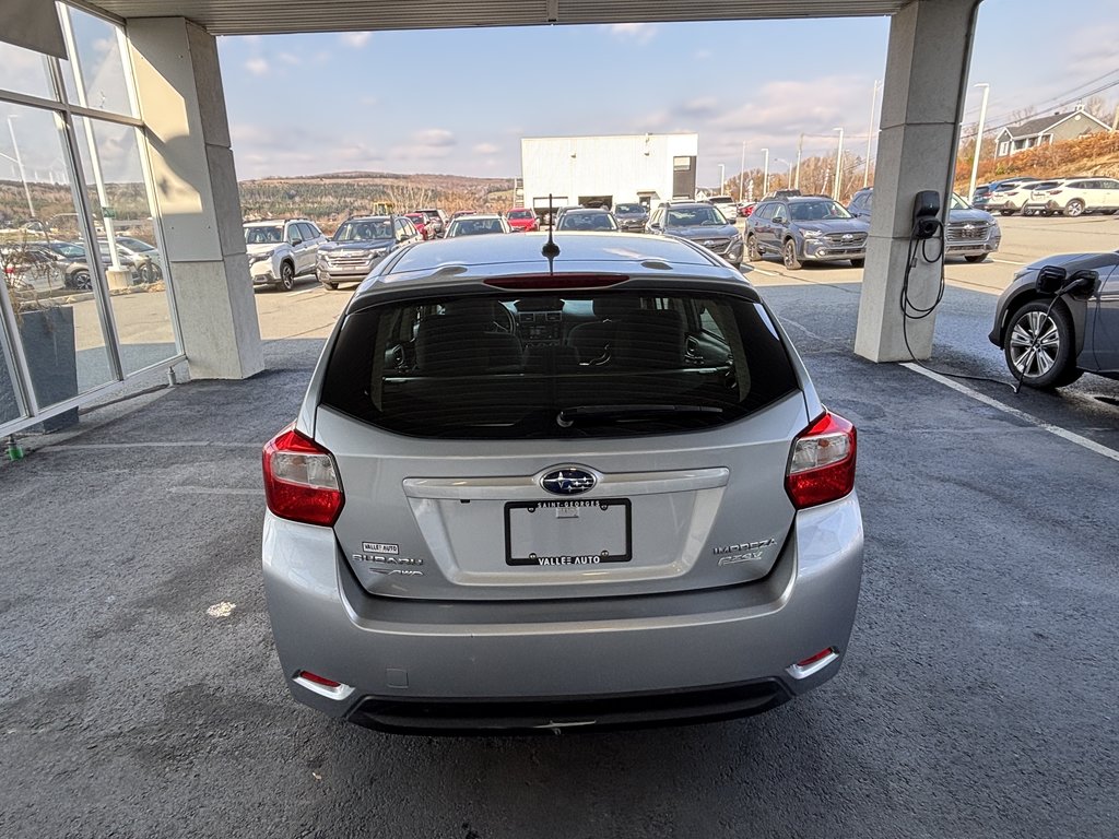 Impreza 5dr HB CVT 2.0i w-Touring Pkg 2015 à Saint-Georges, Québec - 4 - w1024h768px